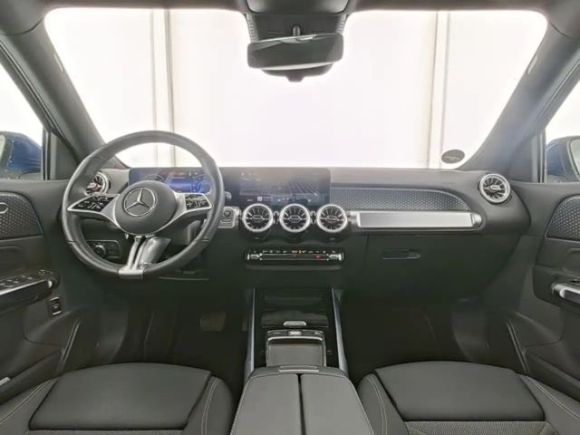 Mercedes-Benz EQB 300 4MATIC Progressive