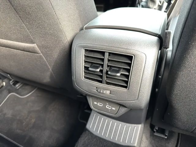 Volkswagen T-Roc 1.5 TSI R-Line