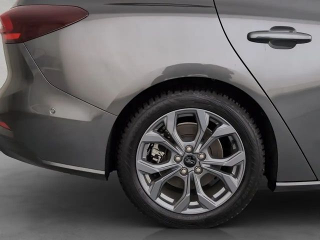 Ford Focus EcoBoost ST Line Wagon