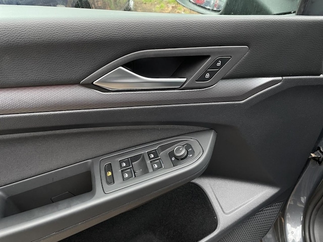 Volkswagen Golf 1.5 TSI