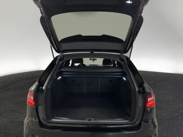 Audi A4 40 TDI S-Line