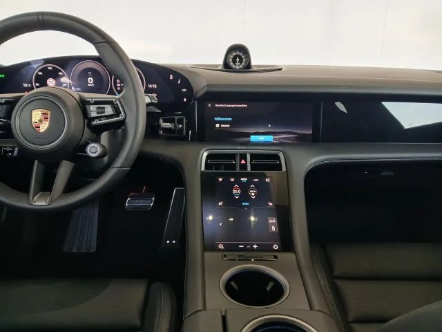 Porsche Taycan 4S Cross Turismo