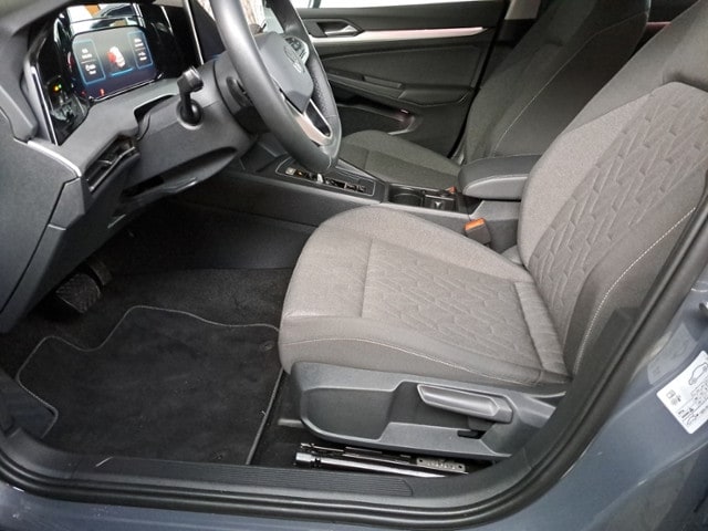 Volkswagen Golf 1.5 eTSI DSG Golf VIII Life