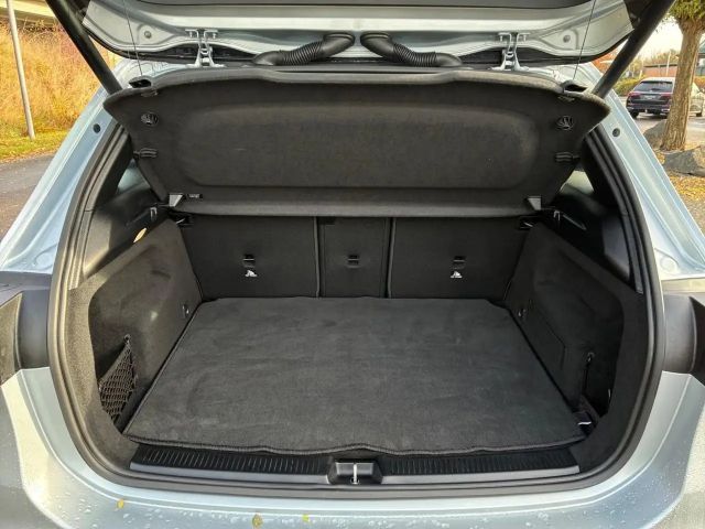 Mercedes-Benz B 180 Progressive Sedan