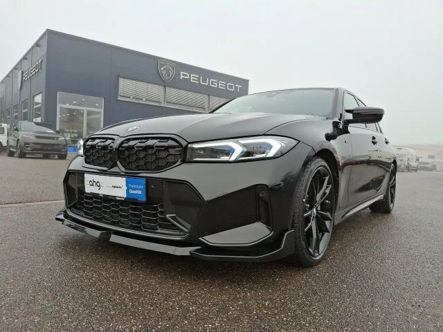 BMW 330 330i M-Sport Sedan