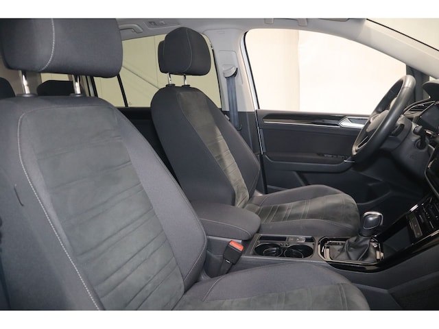 Volkswagen Touran 1.5 TSI Highline