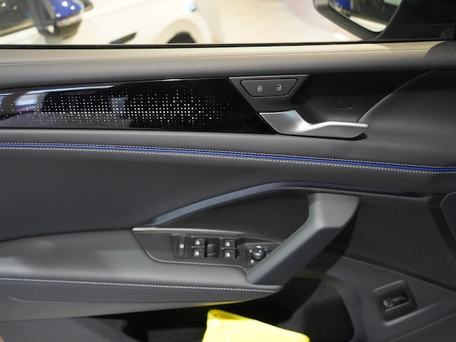 Volkswagen Tiguan 1.5 eTSI R-Line Style