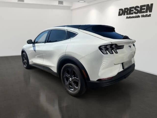 Ford Mustang Mach-E Standard range