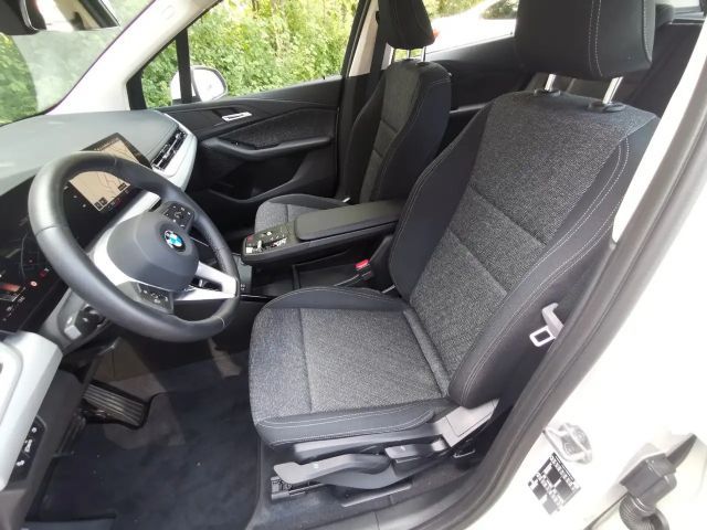 BMW 218 +P.ASS+RFK +Ad.LED +NAVI +SHZ