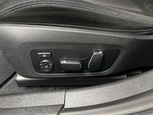 BMW 330 330e M-Sport Touring xDrive