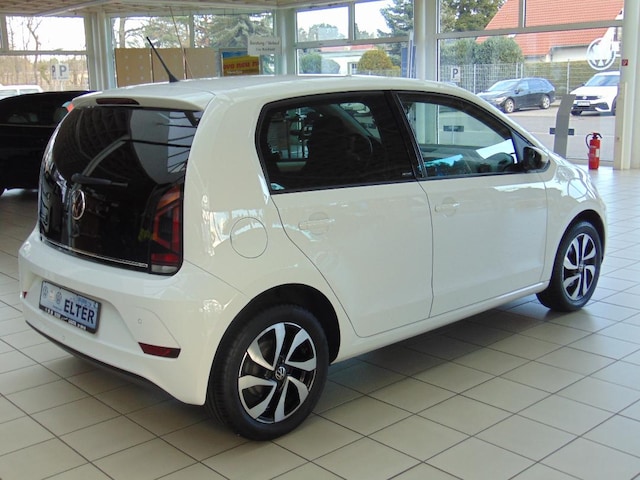 Volkswagen up! Move Move up!