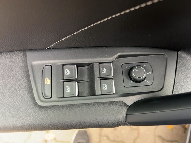 Volkswagen Tiguan 2.0 TSI DSG R-Line