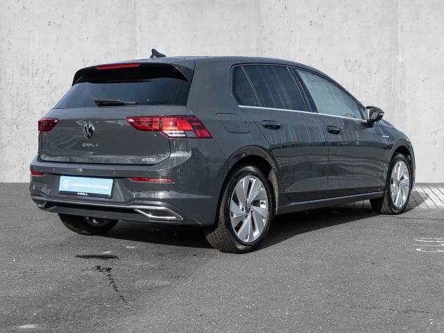 Volkswagen Golf 1.5 eTSI DSG Style