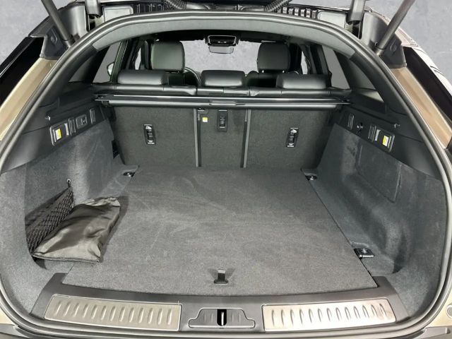 Land Rover Range Rover Velar D300 Dynamic SE