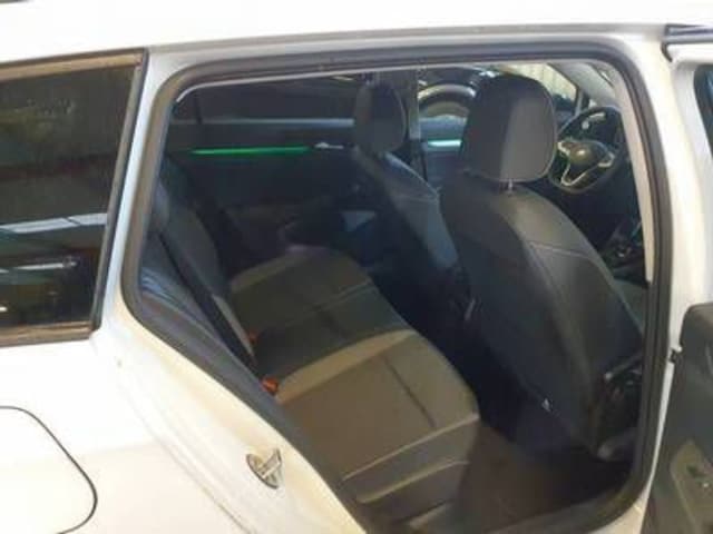 Volkswagen Golf 2.0 TDI DSG Golf VIII Variant