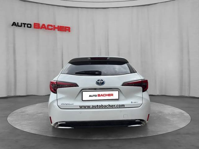 Toyota Corolla Active Hybride Touring
