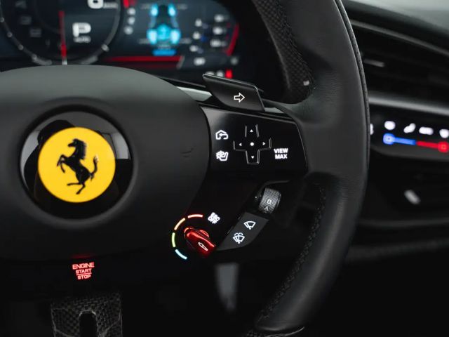 Ferrari SF90 Spider