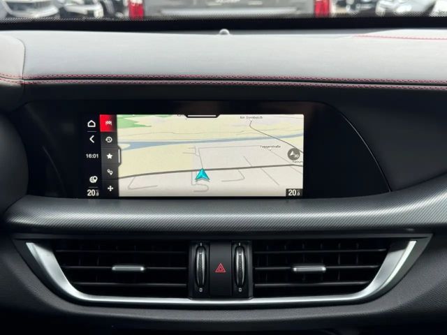 Alfa Romeo Stelvio Q4