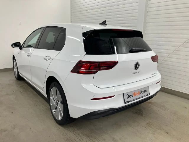 Volkswagen Golf DSG eHybrid