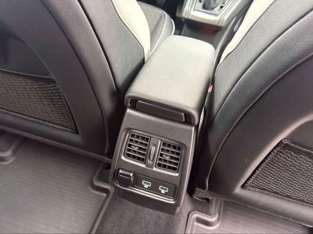 Renault Captur Intens TCe 90