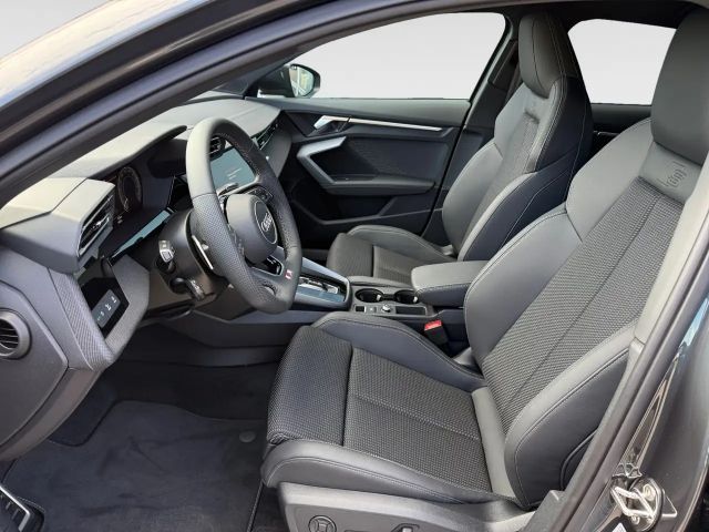 Audi A3 1.5 TFSI Hybride S-Tronic Sedan