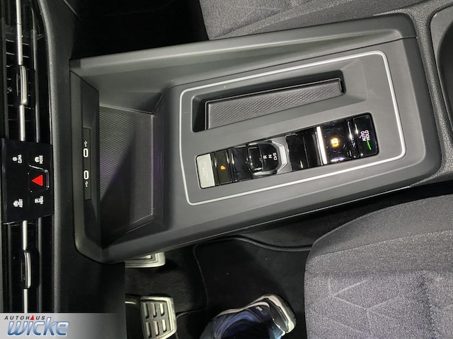 Volkswagen Golf 1.5 eTSI Move