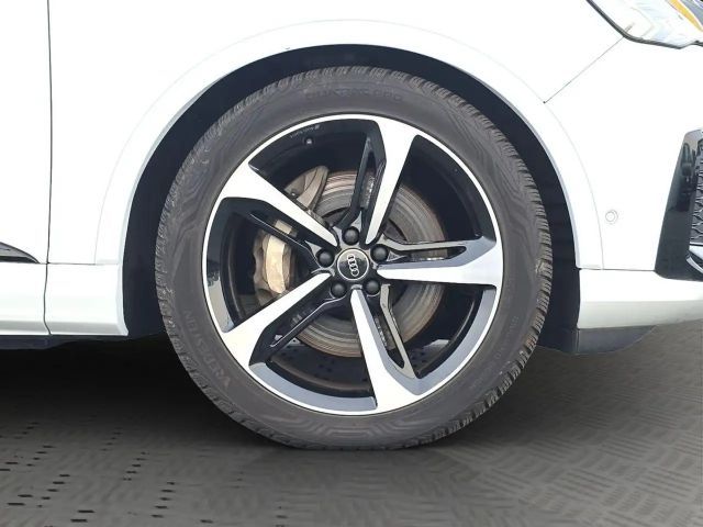 Audi Q7 50 TDI S-Line