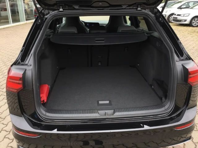 Volkswagen Golf Golf VIII R-Line Variant