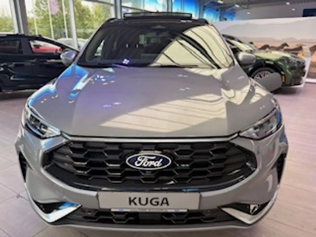 Ford Kuga Plug in Hybrid ST Line X