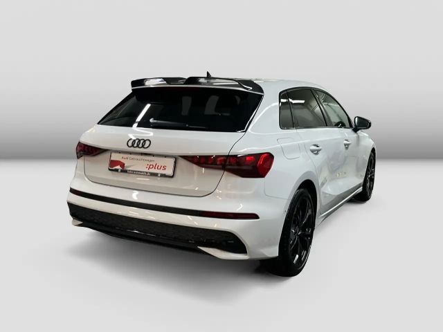 Audi A3 30 TFSI Sedan