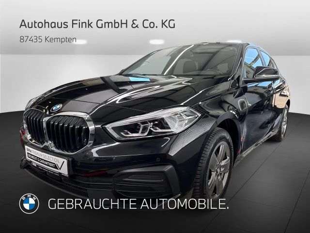 Tweedehands BMW 118 118i Advantage pakket Sedan importeren