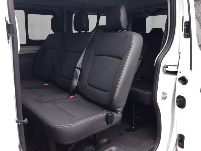 Renault Trafic Blue Evolution Grand dCi 150