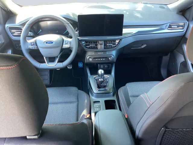 Ford Focus EcoBoost ST Line Wagon