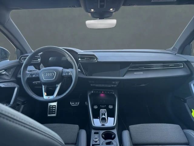 Audi A3 35 TFSI S-Line Sedan Sportback