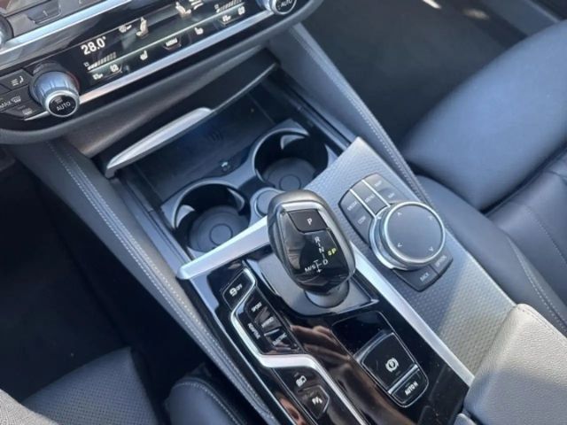 BMW 530 530e M-Sport Touring