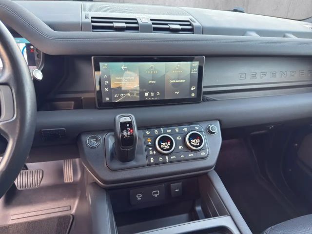 Land Rover Defender 110 Dynamic SE
