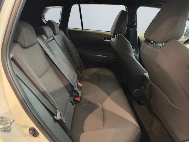 Toyota Corolla Cross Hybride Team D