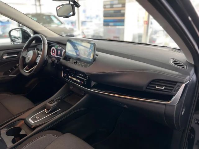 Nissan Qashqai 1.3 Connecta LED+KEYLESS+360°+ACC+VC.