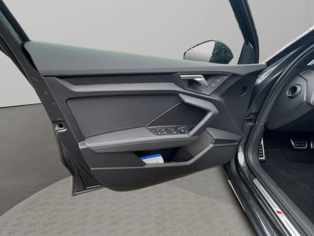 Audi A3 30 TFSI Sedan