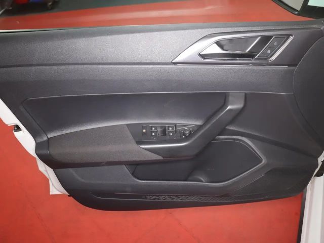 Volkswagen Polo 2.0 TSI DSG GTI