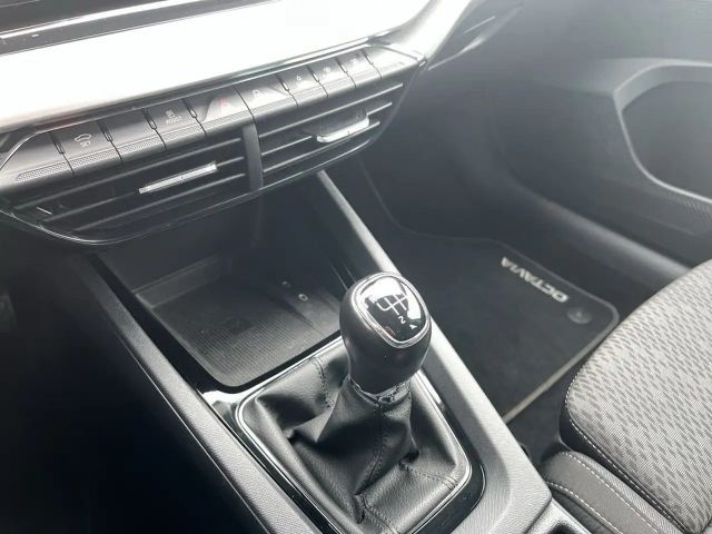 Skoda Octavia 1.5 TSI Clever Combi