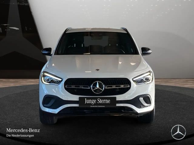 Mercedes-Benz GLA 200 Progressive