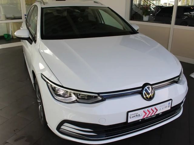 Volkswagen Golf 2.0 TDI Life Move Variant