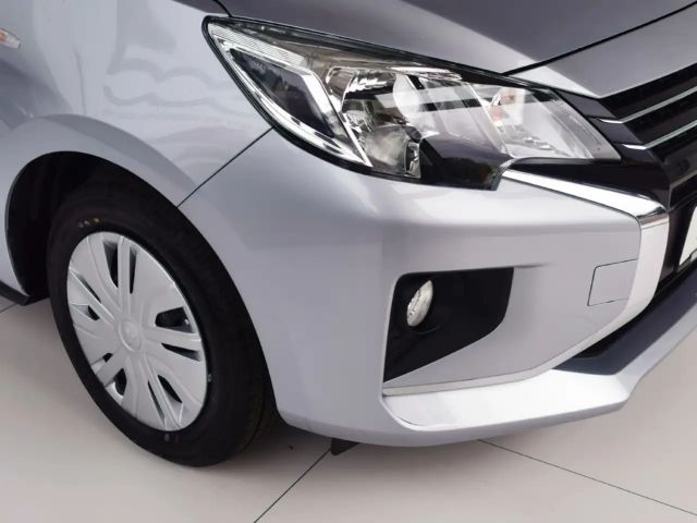 Mitsubishi Space Star Star