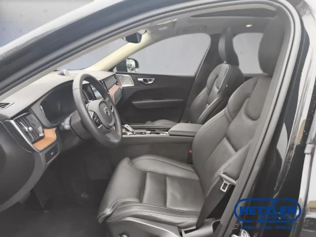 Volvo XC60 AWD Dark Ultimate