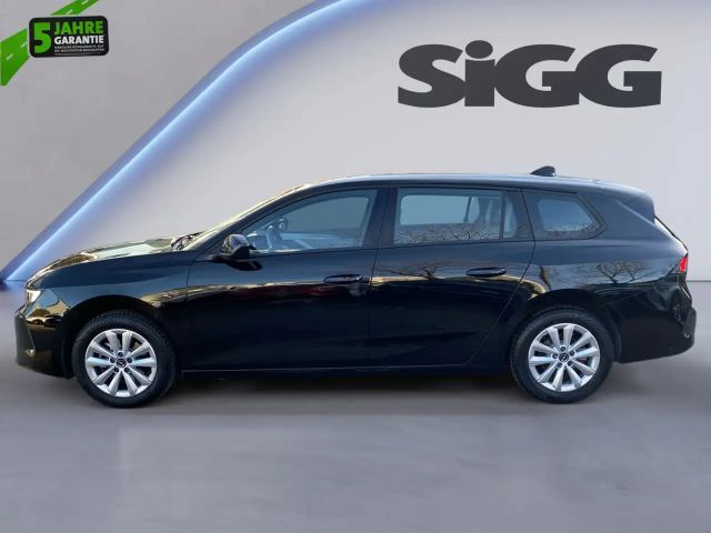 Opel Astra 1.2 Turbo Enjoy Sports Tourer Turbo