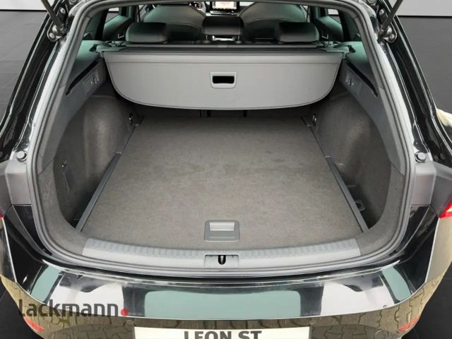 Seat Leon 1.5 eTSI FR-lijn Sportstourer