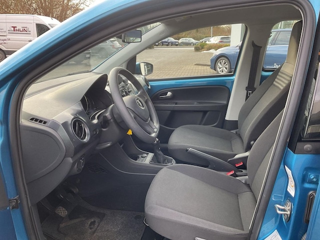 Volkswagen up! Move Move up!