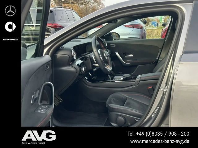 Mercedes-Benz A 250 AMG Line