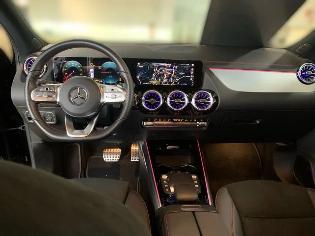 Mercedes-Benz EQA 350 4MATIC AMG Line